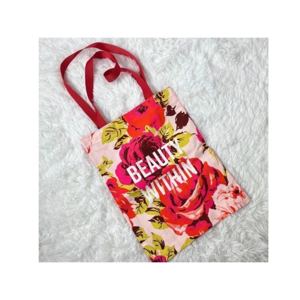 Margot Elena -‎ Beauty Within Floral Tote Bag